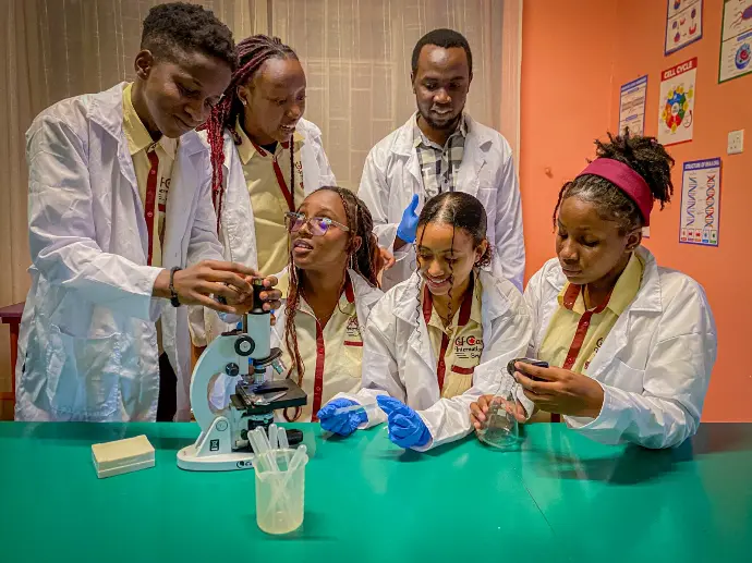 U-Can students in a science learning environment